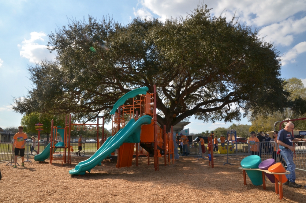 AAOS Playground Build 2016